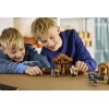 LEGO_21596_Lifestyle_Cons_2