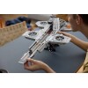 LEGO_76354_Lifestyle_Build_04 LEGO_76354_Lifestyle_Build_04