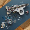 LEGO_76354_Lifestyle_Build_crop LEGO_76354_Lifestyle_Build_crop